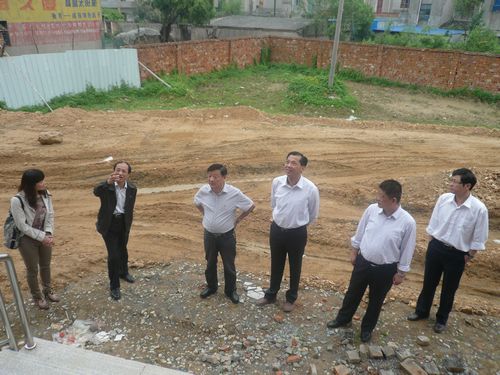 点击图片查看详情 龙山镇人口_滕州市官桥镇(2)